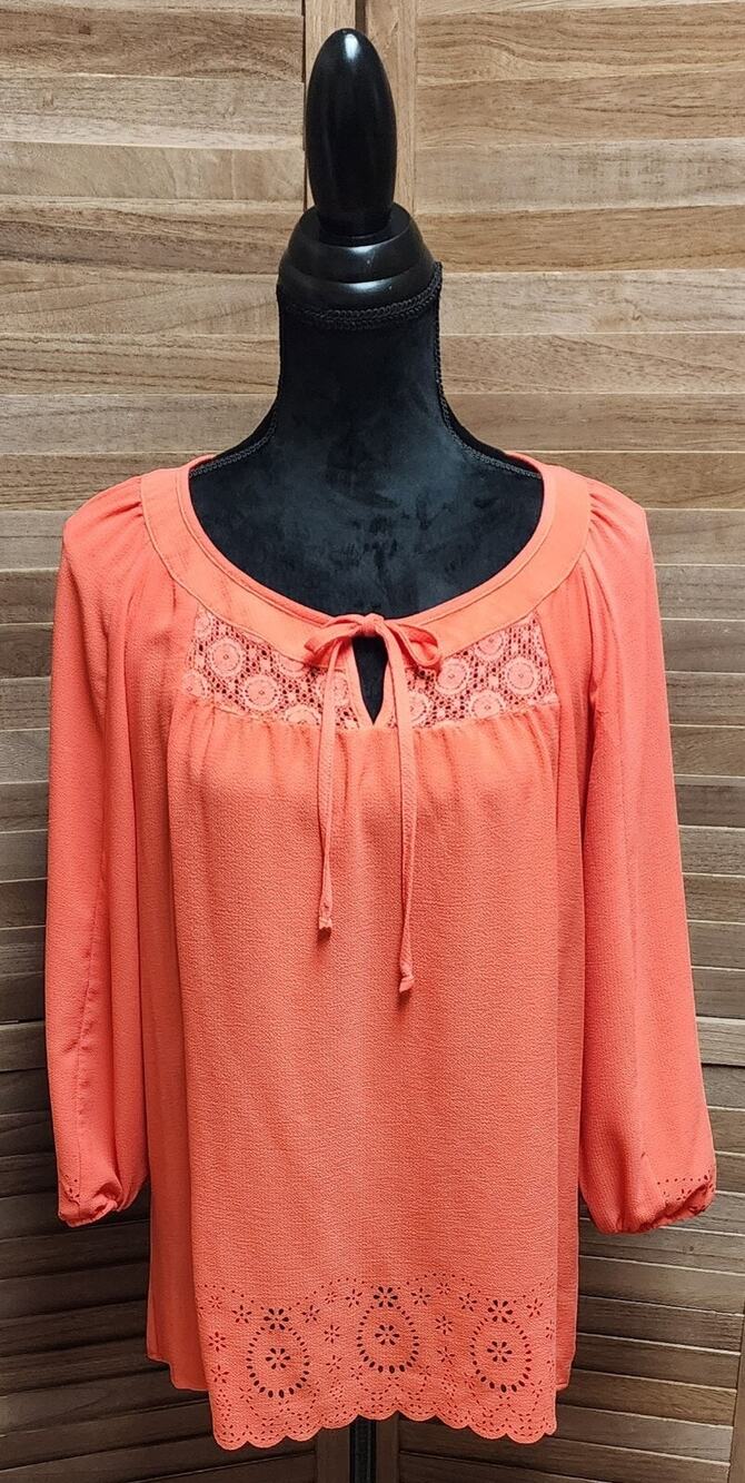 Valerie Stevens Women’s Peach 3/4 Sleeve Knit Blouse Size XL Embroidered Top
